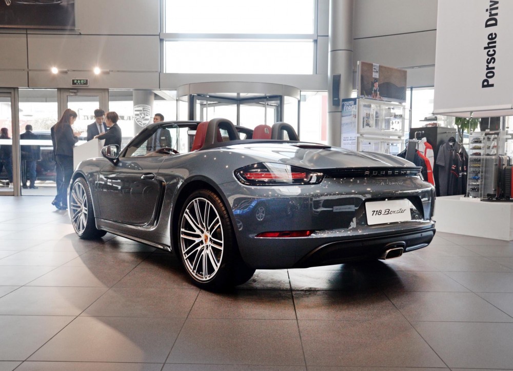 保時捷718Boxster